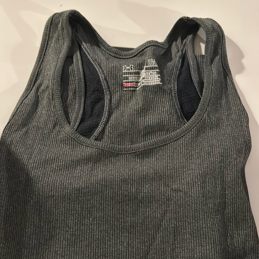 Under Armour women’s tank
